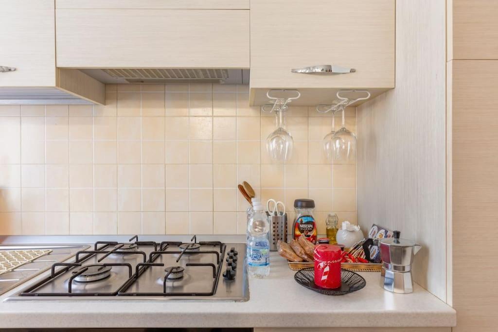 Modern Apartment In Milano Centrale Next To Metro M5 - Sarca 73 Экстерьер фото